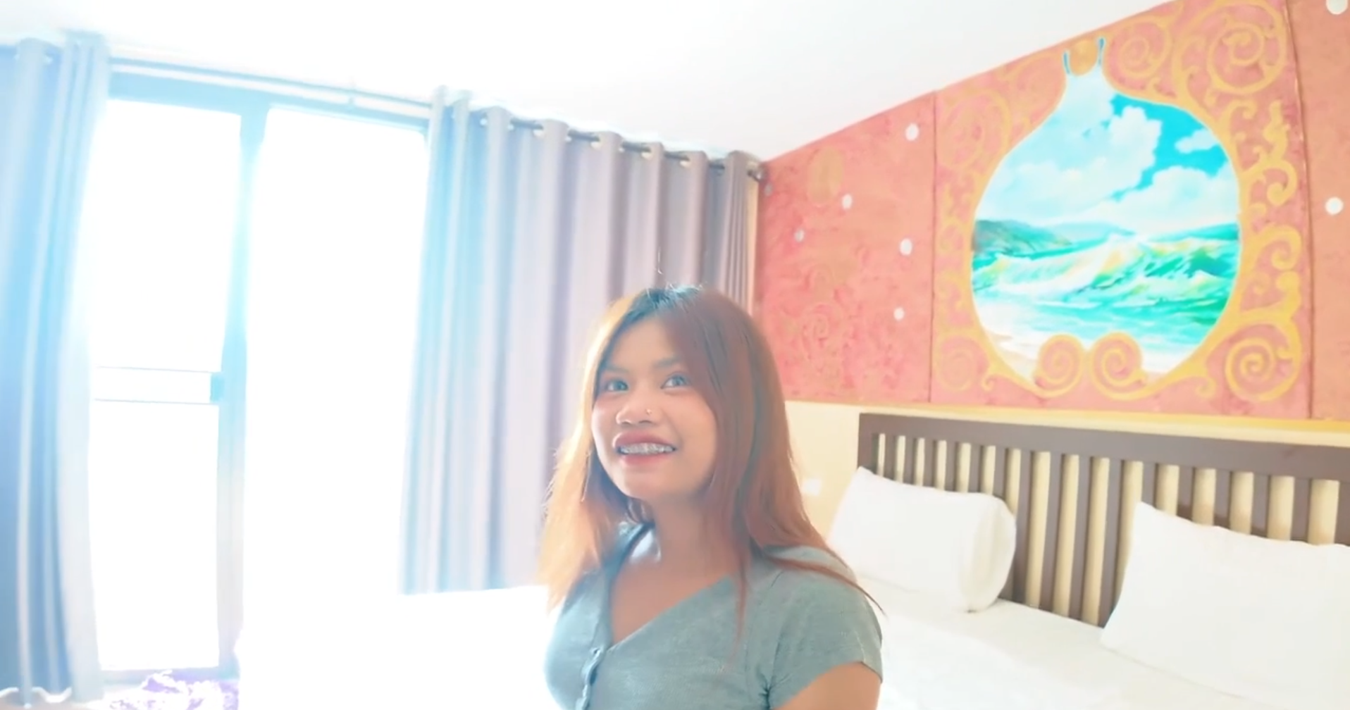 th-481-น้องเฟิร์น-สาวไทยวัยทีนน่ารัก-โดนฝรั่งนัดเย็ดควักควยให้โม๊ก-ดูดควยดุ้นใหญ่แล้วเจอเลียหีบิ๊วเงี่ยนๆ
