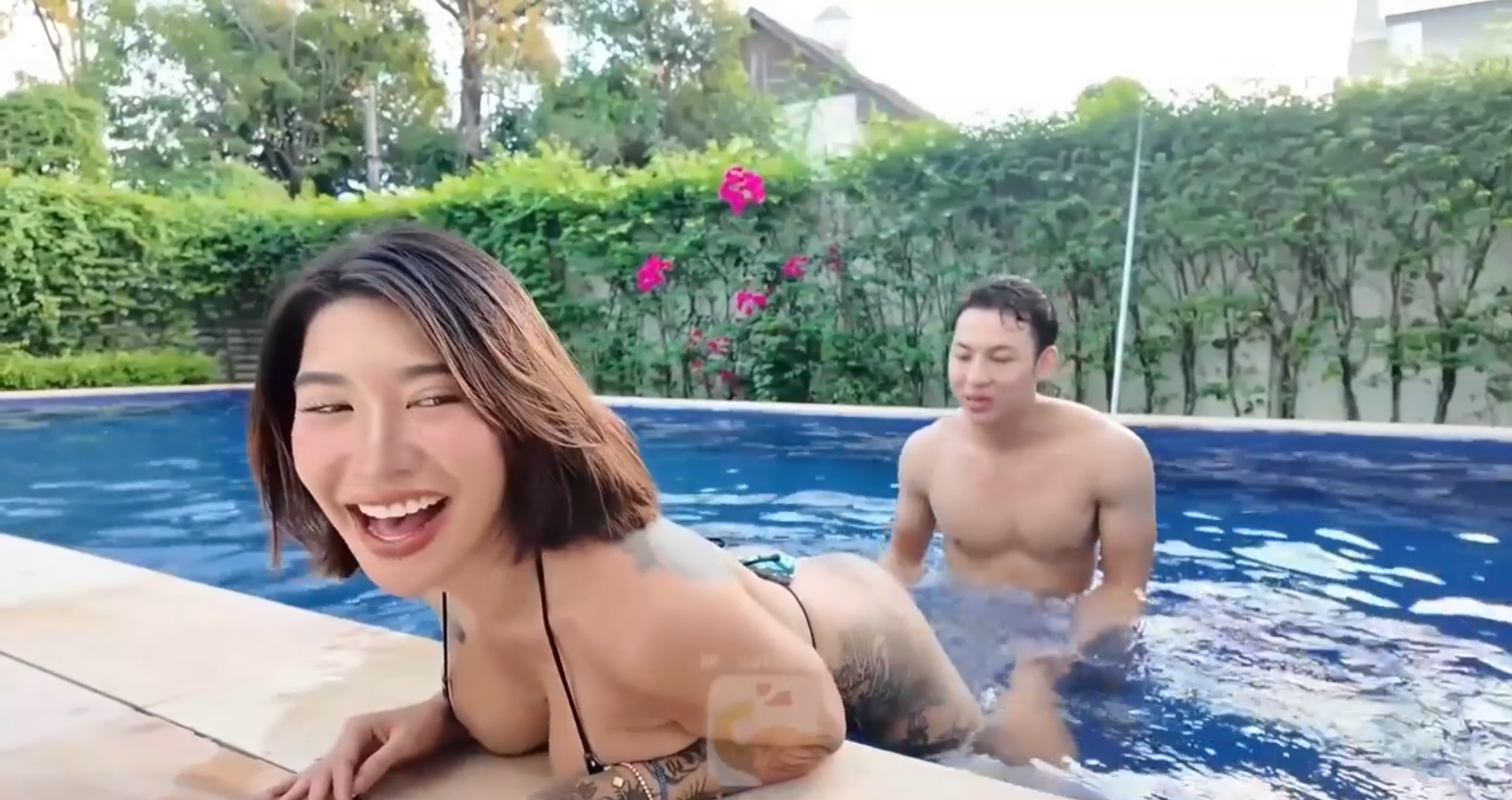 th-561-น้องจินนี่-สาวไทยนมใหญ่รับงานเอ็นวีไอพีกับหนุ่มจีน-มาเที่ยวไทยต้องจัดหนักหีไทยให้สาสม-จับเลียหีแล้วกระแทกหีเย็ดกันมันส์ๆ