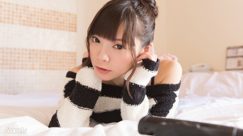 jp-796-pok-002-petite-beautiful-girl-and-love-love-gonzo-h-/-mio