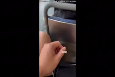 แตกใส่รองเท้าบนรถเมล์-คู่รักจีนกำลังดังเป็นกระแส-สายเอ้าดอร์ชักว่าวให้แฟนบนรถเมล์แล้วแตกใส่รองเท้า