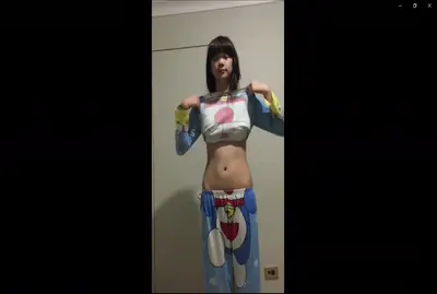 หลุดไทยทางบ้าน-ปลุกน้องสาวมาเย็ดกลางดึก-ตอนพ่อแม่ไปต่างจังหวัด-แอบเย็ดน้องสาววัยใส-ยัดควยเข้าปากแล้วพลิกตัวซอยจนเสียวแล้วชักมาแตกใส่ปาก