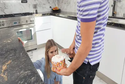 หีร่านปะทะควยดุ-coco-ทนความต้องการไม่ไหว-ขึ้นควบขี่ท่อนลำแข็งปั๋งของพี่เลี้ยงอย่างบ้าคลั่ง-สองเต้าเล็กๆ-ส่ายระรัวตามแรงโยกบดขยี้จุดเสียวเน้นๆ-ทุกจังหวะการร่อนเอวทำเอาถ้ำน้อยแฉะเยิ้มจนน้ำหวานไหลนองเต็มง่ามขา-ความฟินที่หยุดไม่ได้