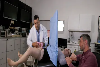 ผัวชอบให้เมียมีชู้ดูด้วยความหวังว่าหมอที่แขวนทําการรักษาภาวะเจริญพันธุ์กับเมียครางอย่างไร