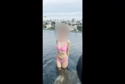 เย็ดเด็ดๆ-yourskin33-โอลี่แฟนxxx-พี่ยูเย็ดหีน้องพิ้งใส่ชุดบิกินี่สีชมพูมาโดนควย56-ตอกรูหีแน่นๆ-เย็ดไม่สุดควยน้องร้องลั่นห้องเลยเจ็บหีบานแน่งานนี้