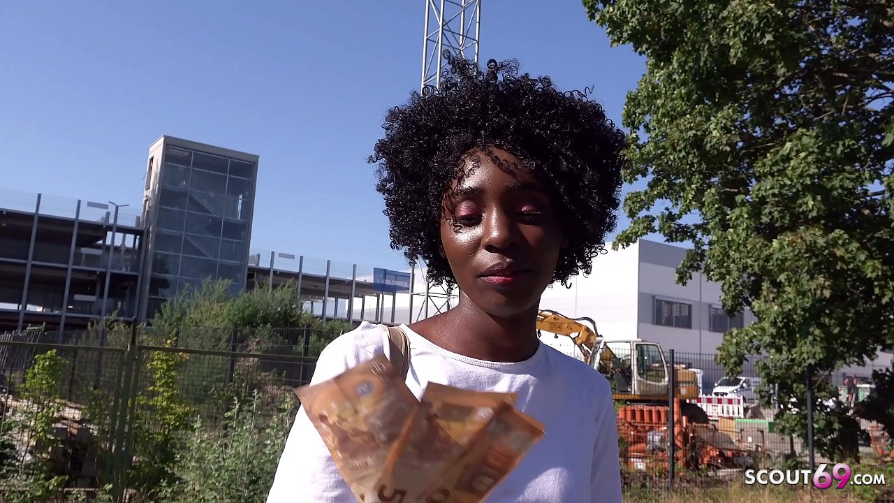 german-scout---black-ebony-milf-zaawaadi-real-public-pickup-sex-for-cash-in-berlin